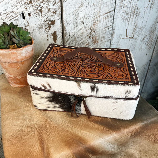 The Addie Flatts Jewelry Tote