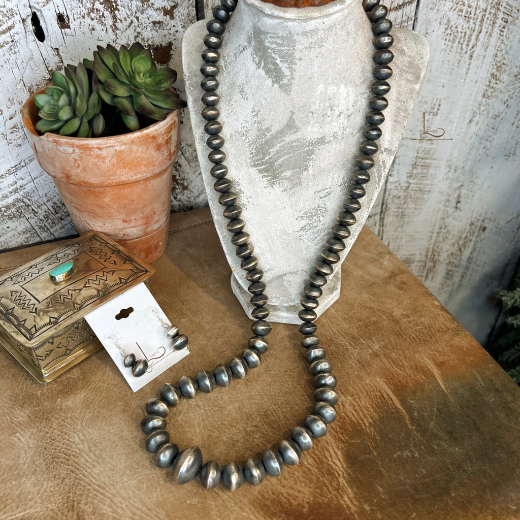 The Grande Sterling Silver Saucer Pearls with Earrings