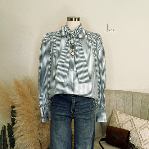 The Bingham Pearl Snap Top