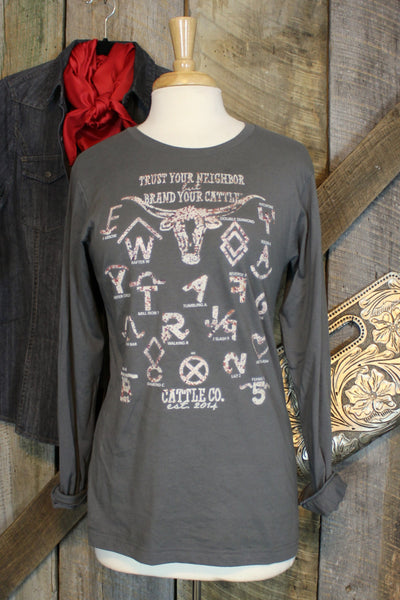 All About the Brand ~ Graphic Tee - L Trading