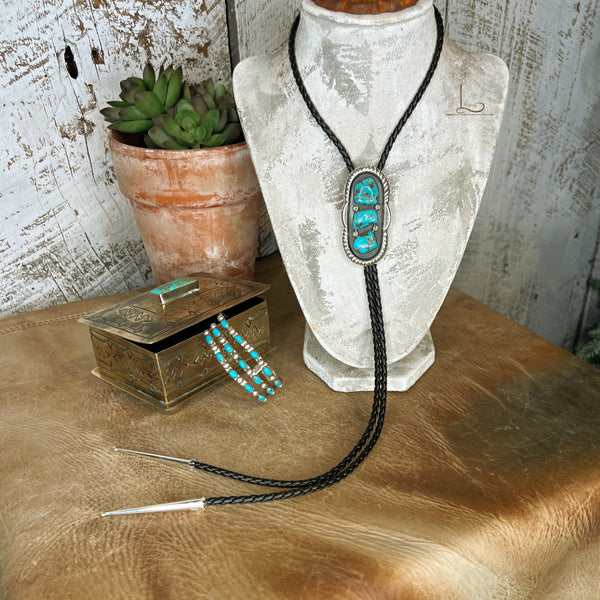 The Tres Turquoise Bolo