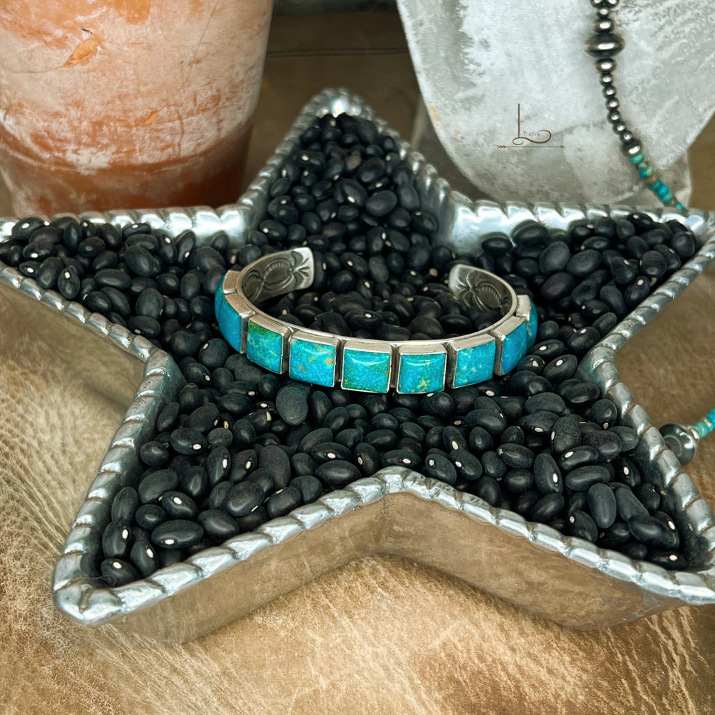 The Kingman Turquoise Nueve Cuff