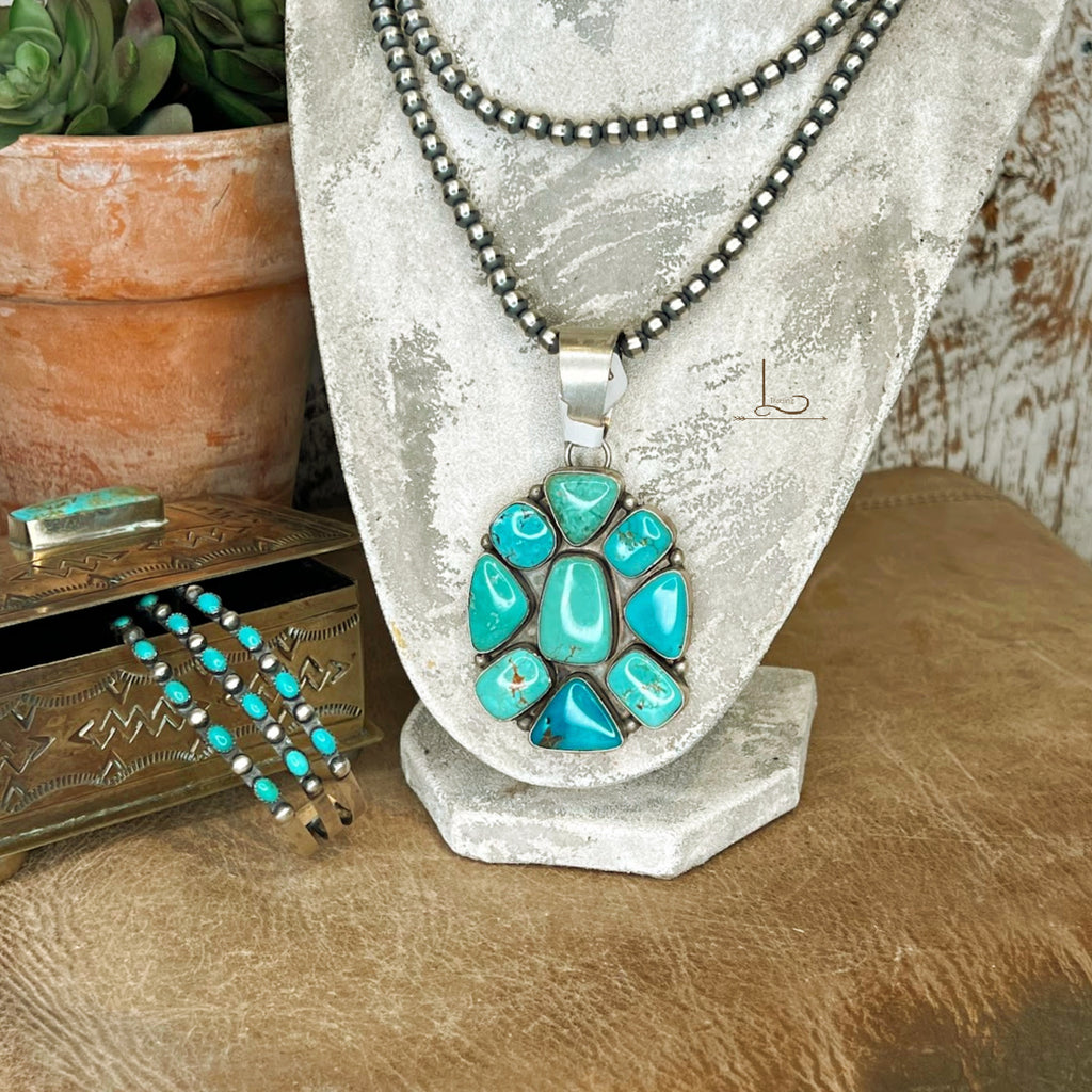 The Grande Carico Lake Turquoise Pendant