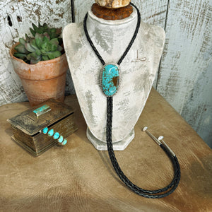 The Blue Horizon Royston Turquoise Bolo