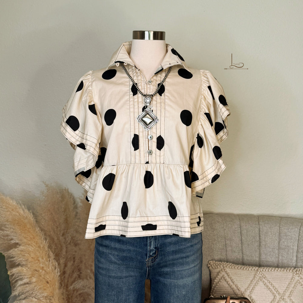 The Camden in Cream & Black