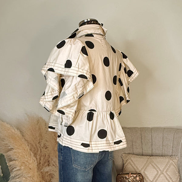 The Camden in Cream & Black