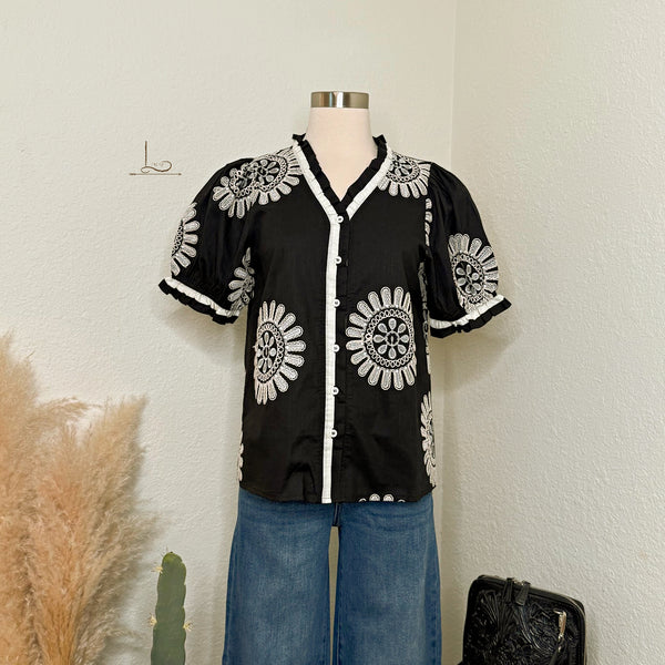 The Cordova in Black