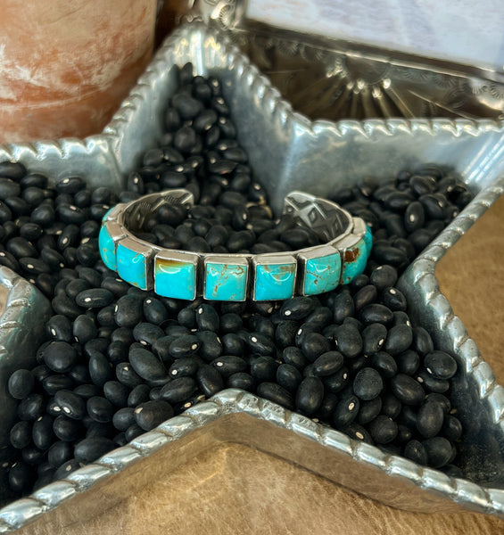 The Kingman Turquoise Nueve Cuff