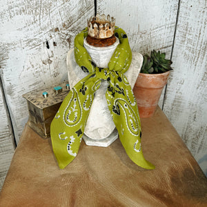Lucky Paisley Bandana in Pear~ Shorty Wild Rag