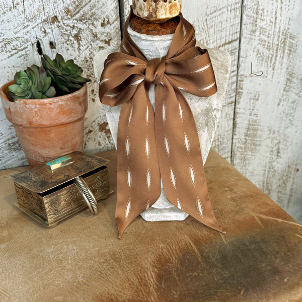 The Buckstitch Twilly in Carmel Brown