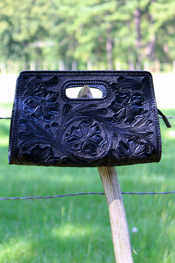Sobre Chico Clutch in Turquoise - L Trading